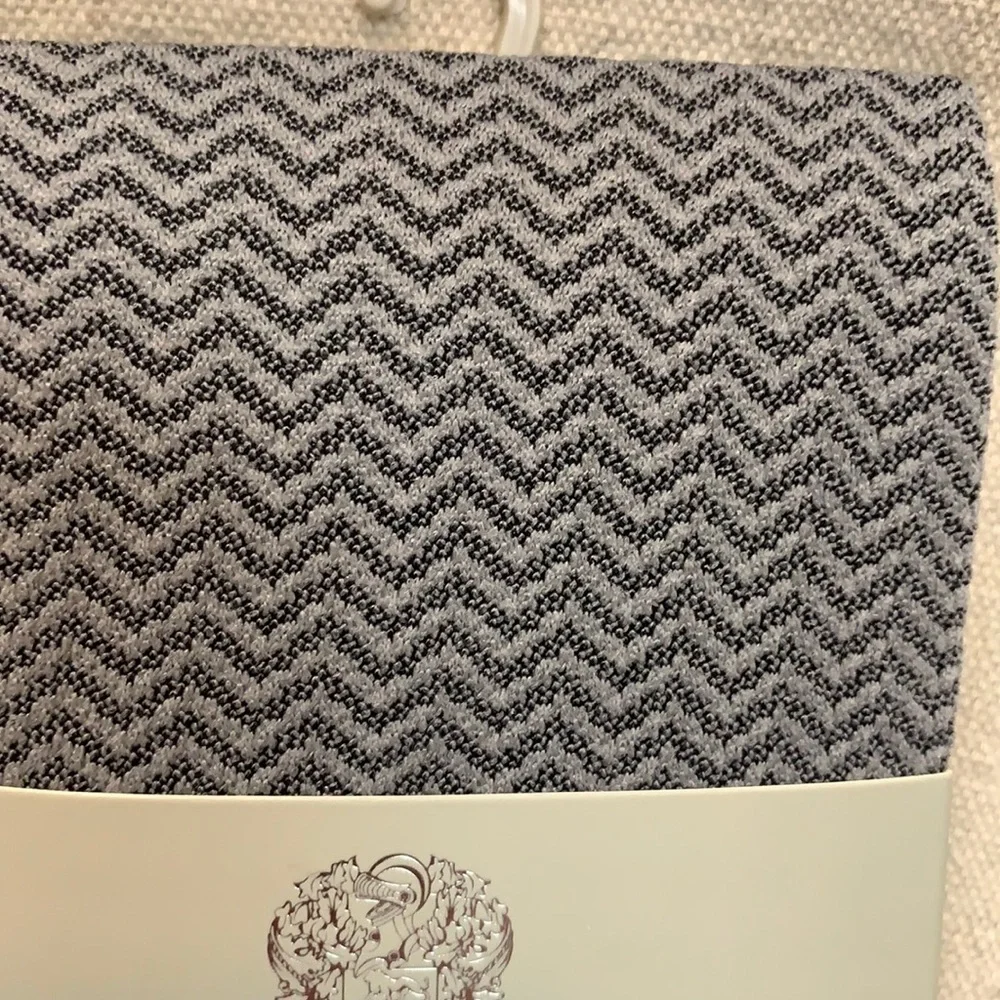 Vince Camuto striped chevron tights leggings NWT